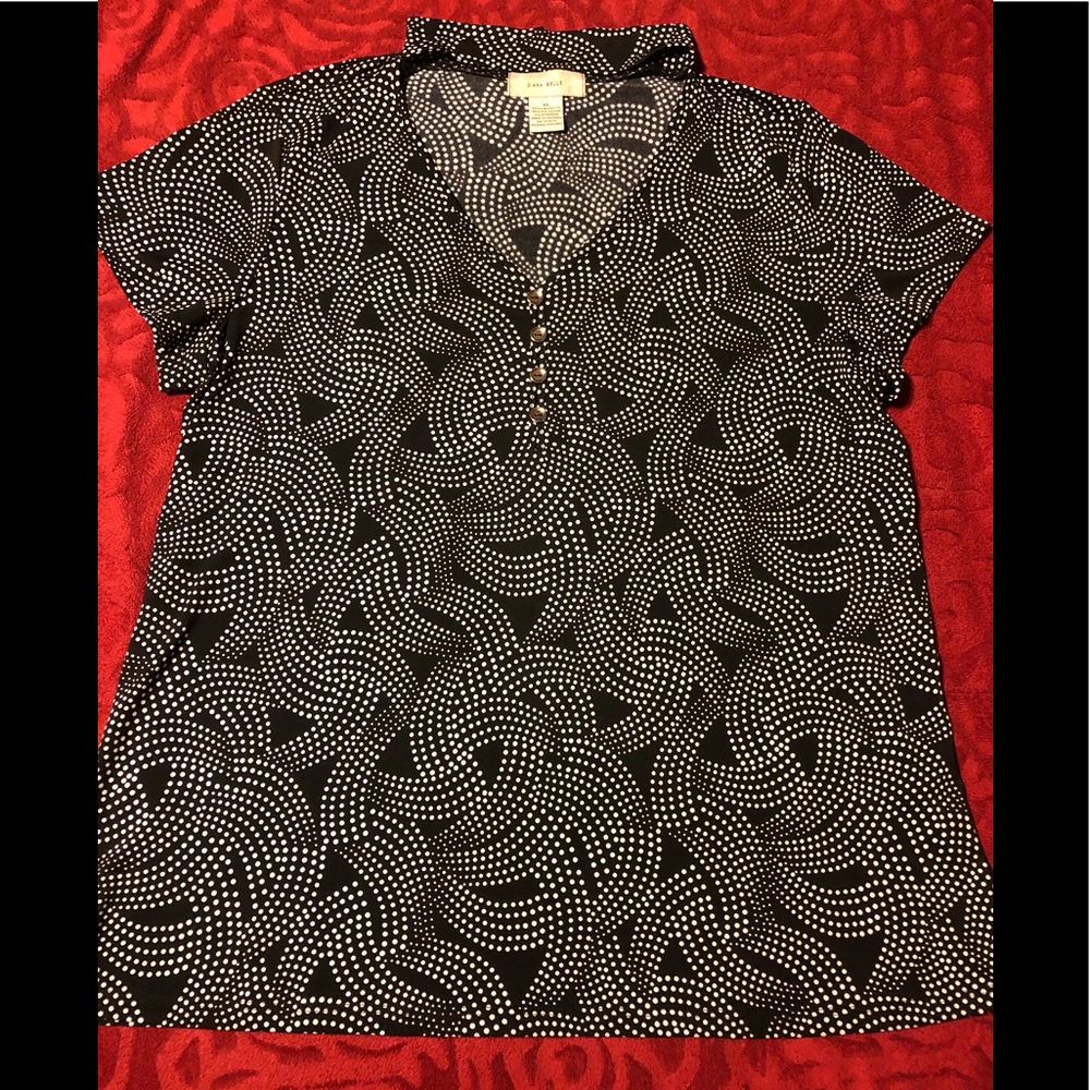 Ladies Short Sleeve XL Dressy T-Shirt